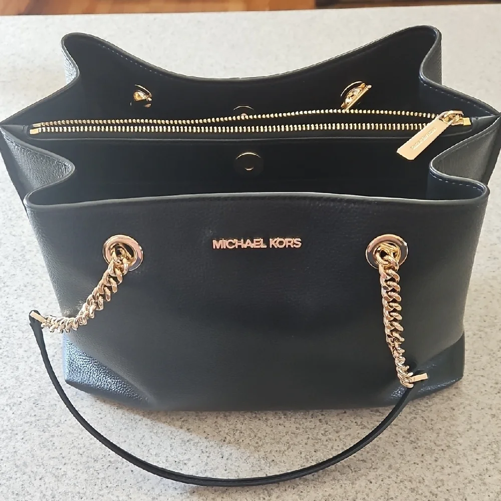 Michael Kors Black Shoulder Bag with Gold Accents - Picture 1 of 8